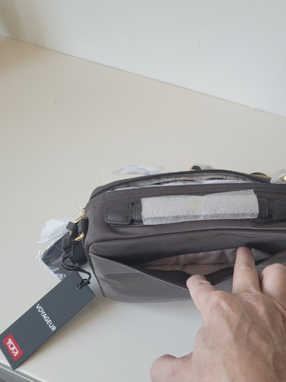 TUMI Voyageur Flight Cross Body Bag - Picture 6 of 9